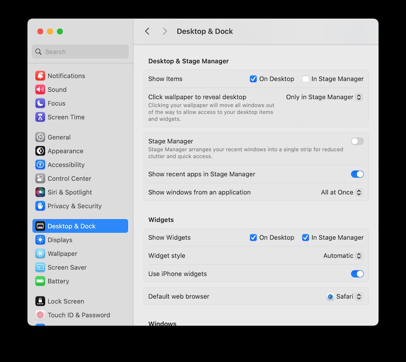 Click wallpaper to reveal desktop